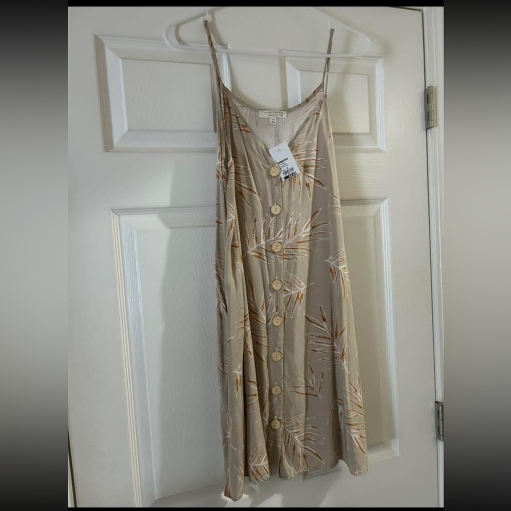 Beige Button-Down palm leaf Sundress